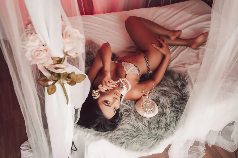 Preparing for Your Boudoir Session