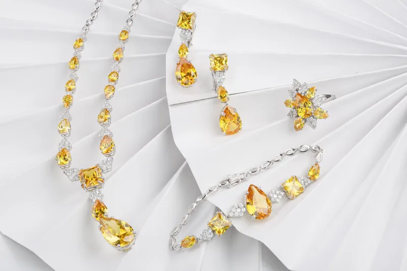 How Jewelry Photo Retouching Increases Online Sales
